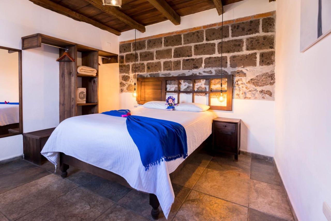 Hotel Petra Альенде Экстерьер фото